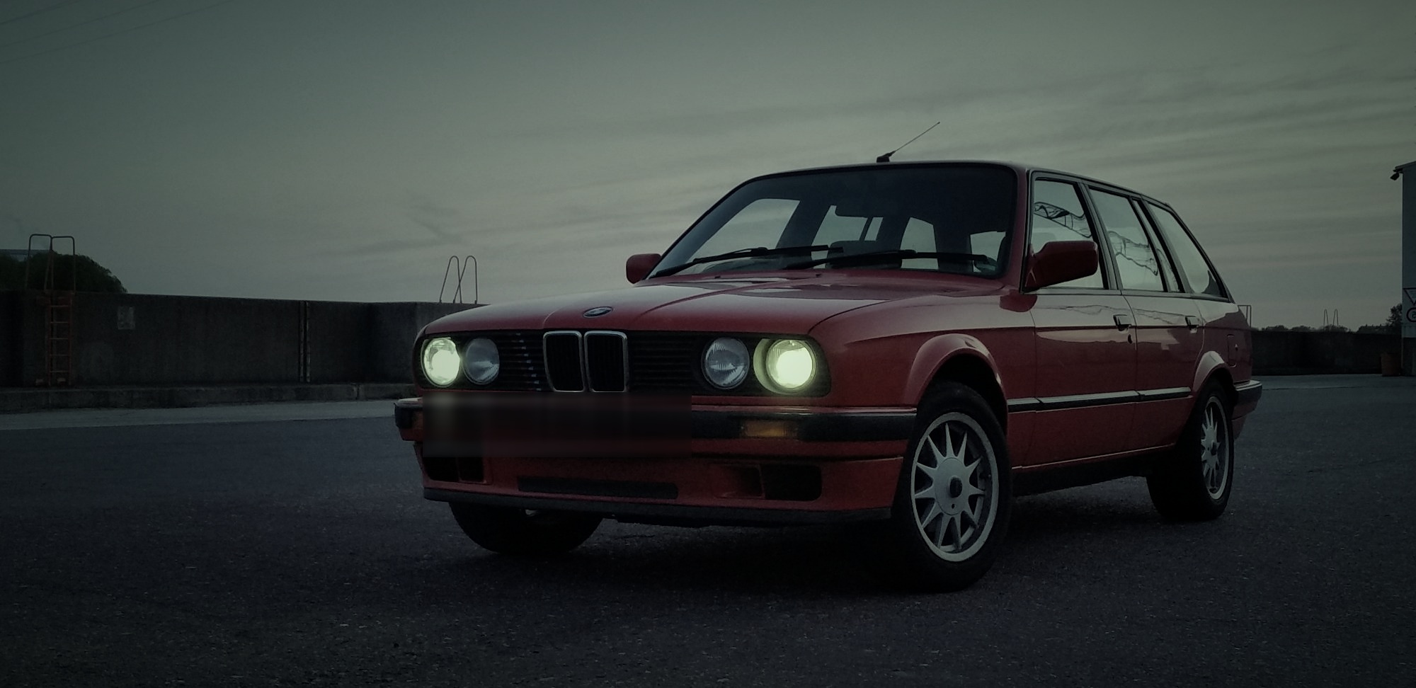 BMW E30 Restomod